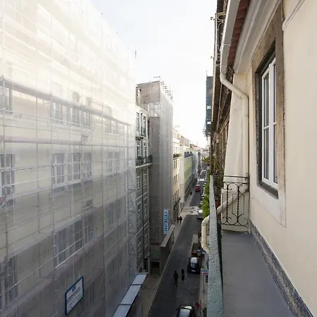 Santa Justa Suites By Homing Apartment *