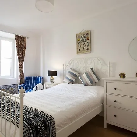 Santa Justa Suites By Homing Lisbon