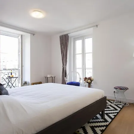 Santa Justa Suites By Homing Lissabon