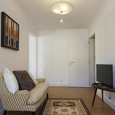 Santa Justa Suites By Homing Apartment *